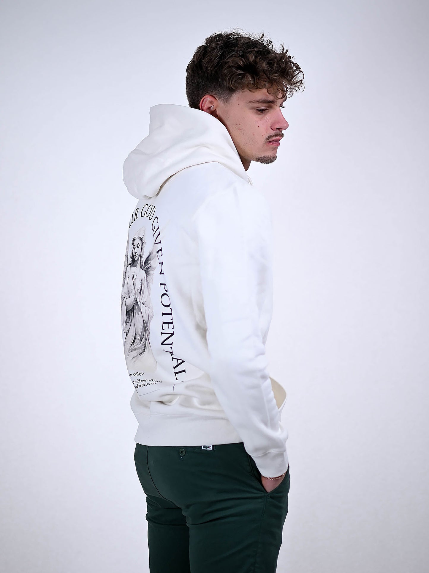 GOD GIVEN POTENTIAL HOODIE wit zijkant