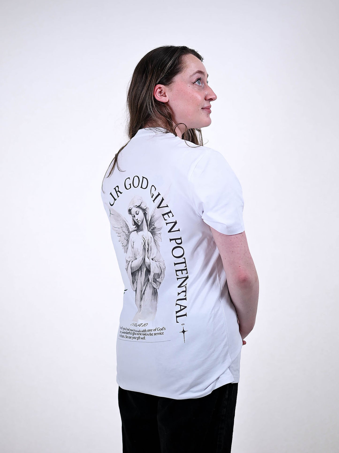GOD GIVEN POTENTIAL T-SHIRT wit zijkant