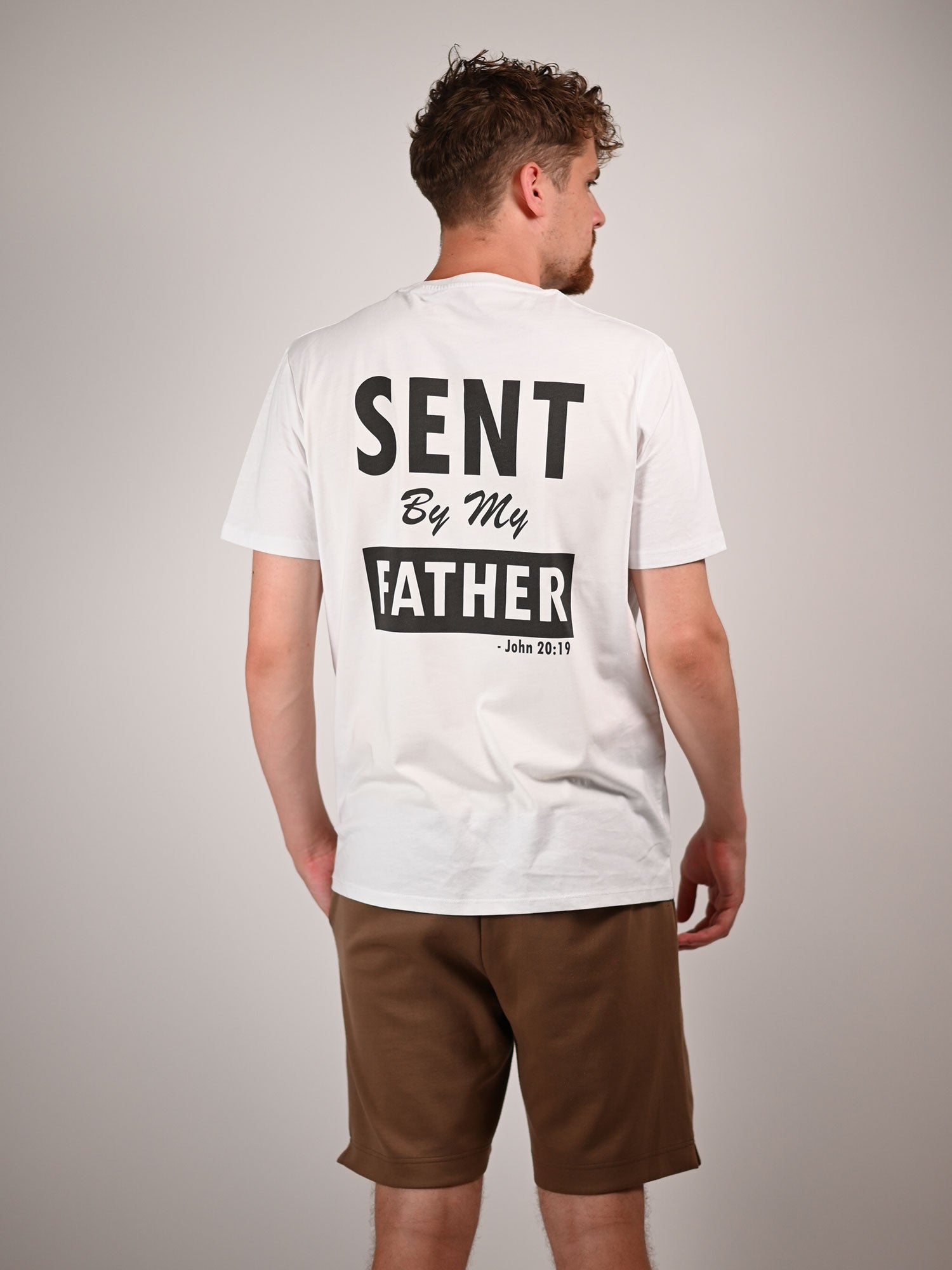 Sent by my father man t-shirt achterkant