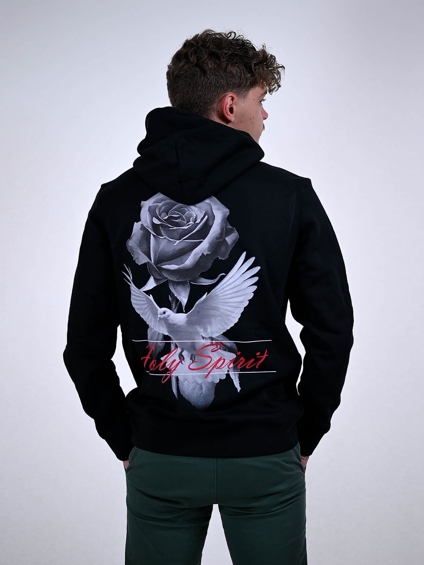 HOLY SPIRIT HOODIE zwart achterkant