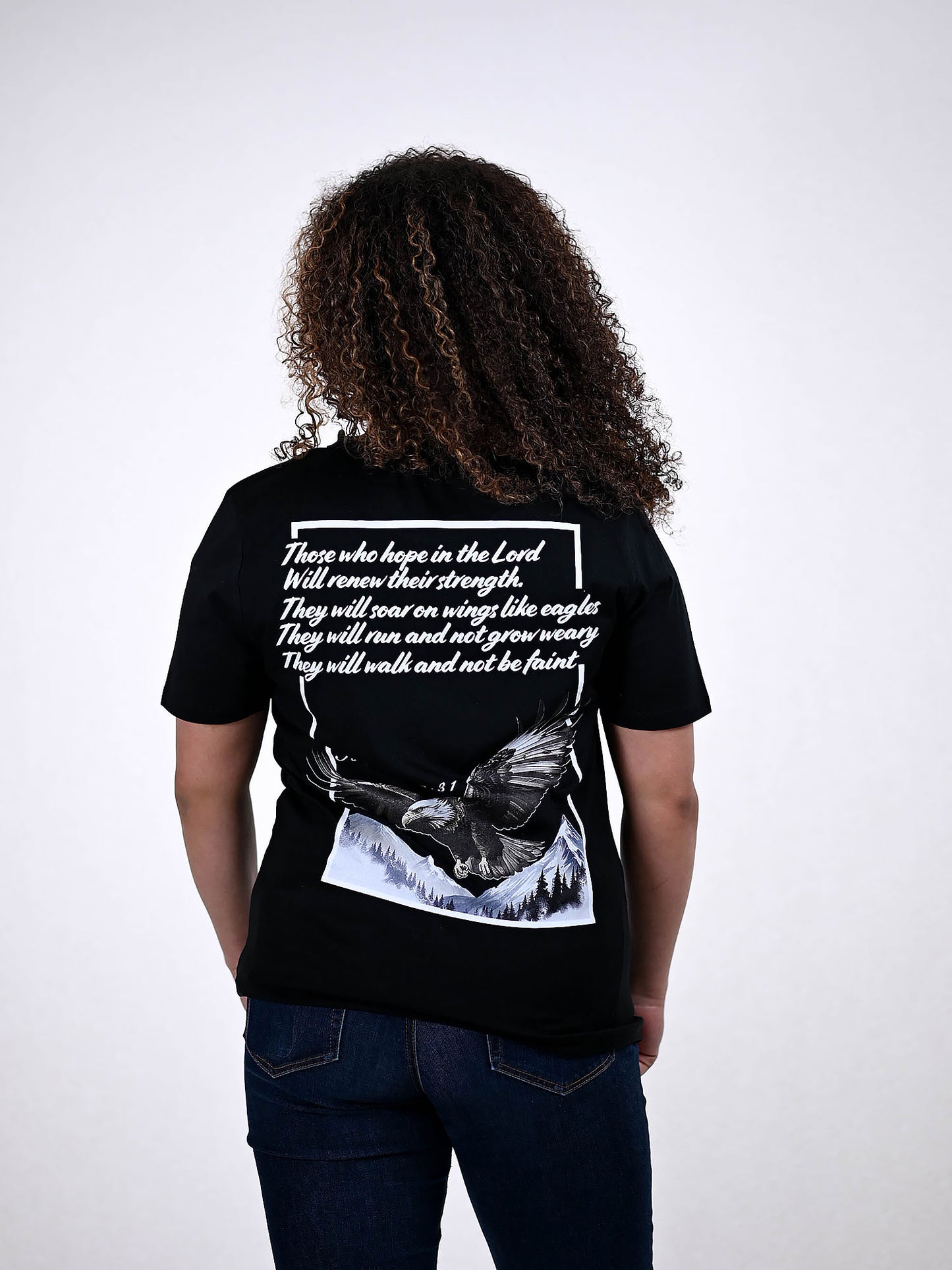 ISAIAH 40:31 T-SHIRT zwart achterkant