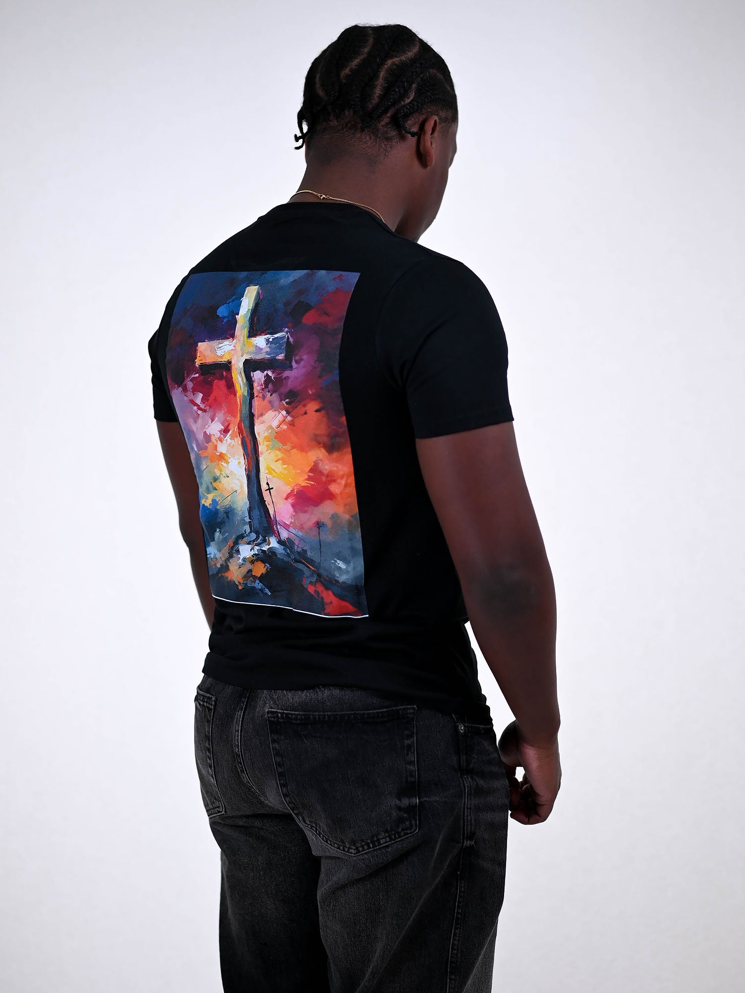 JESUS CROSS T-SHIRT zwart zijkant 