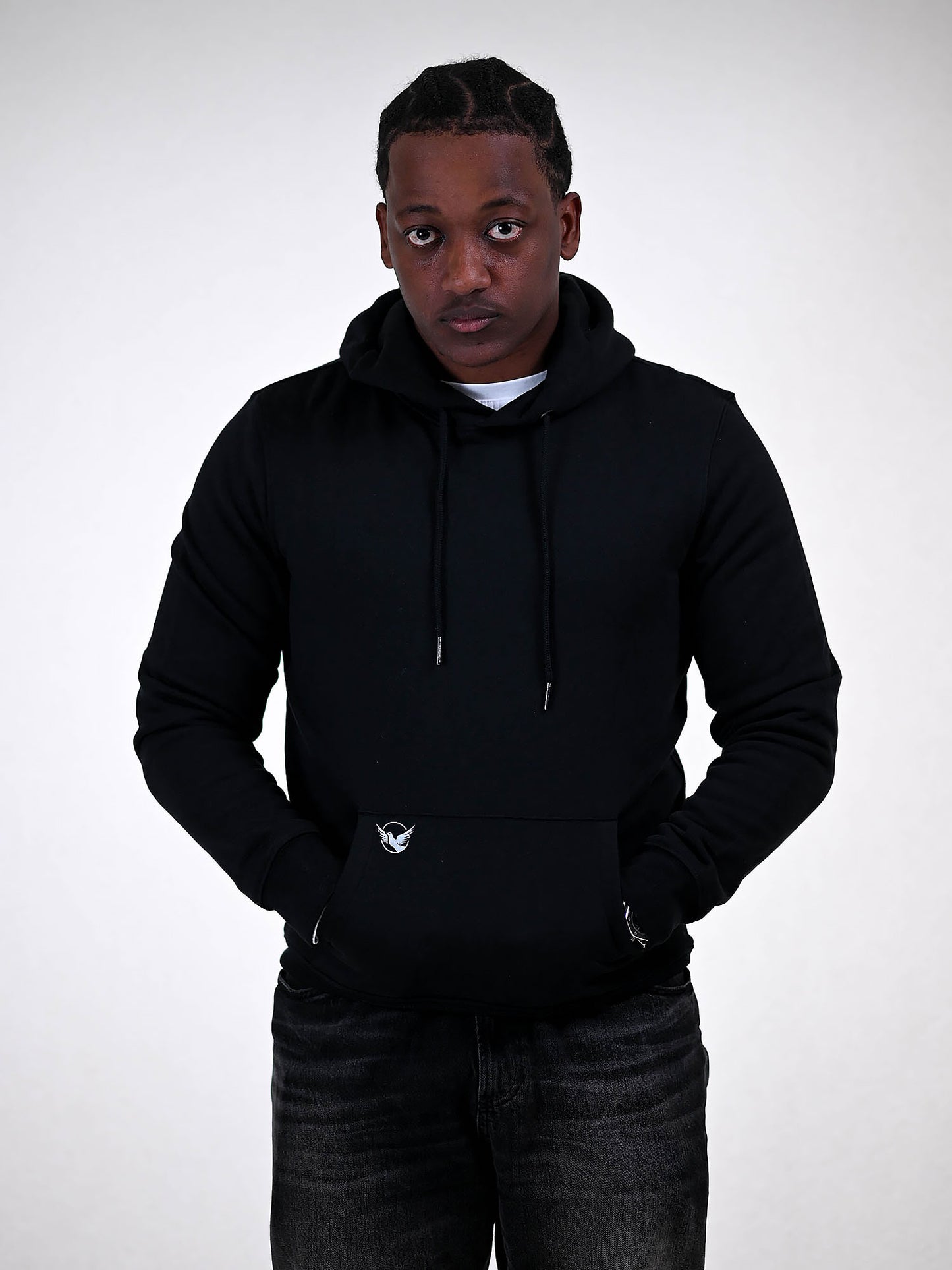FEAR NOT HOODIE zwart voorkant