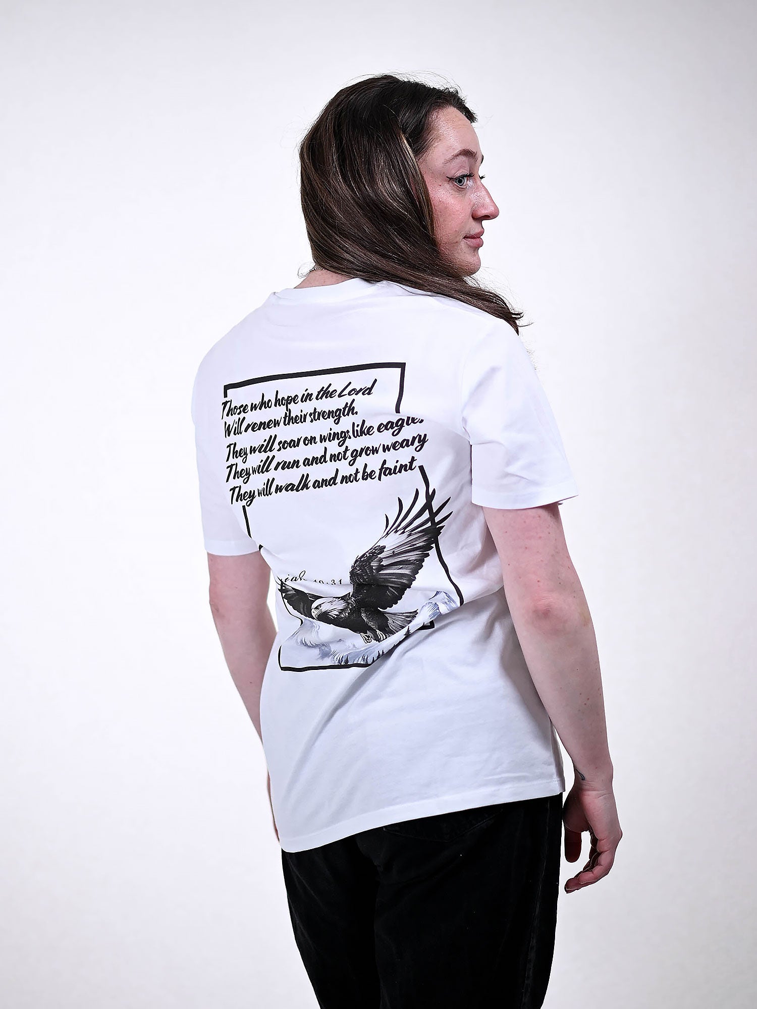ISAIAH 40:31 T-SHIRT wit detail