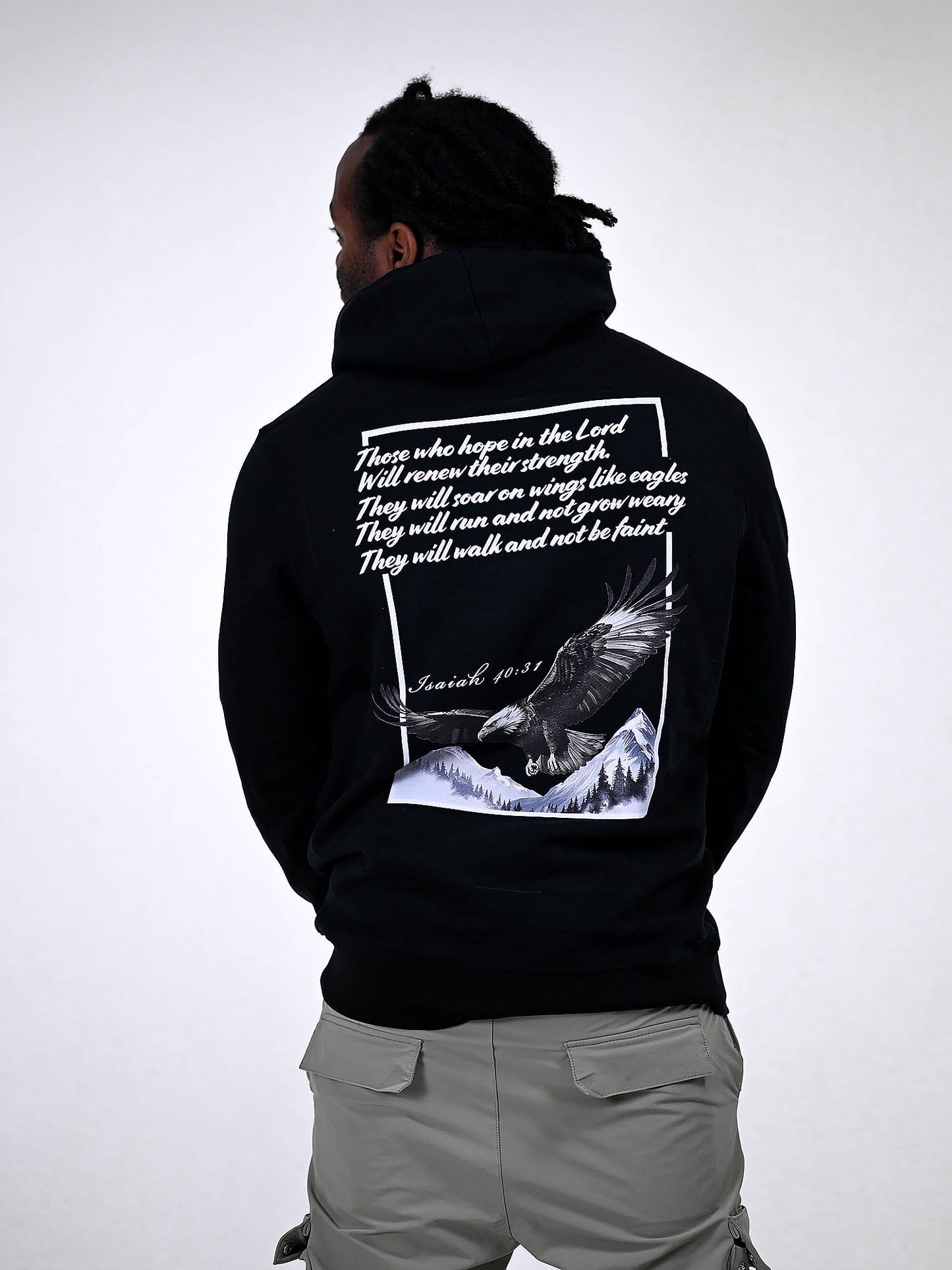 ISAIAH 40:31 HOODIE zwart achterkant