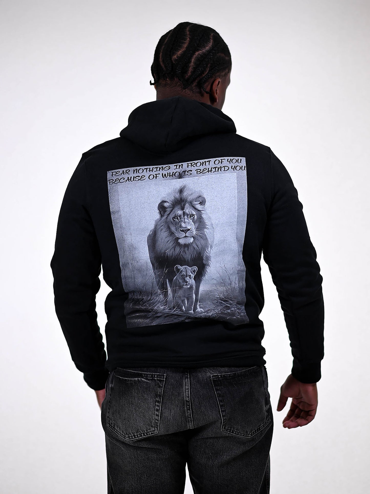 FEAR NOT HOODIE zwart achterkant