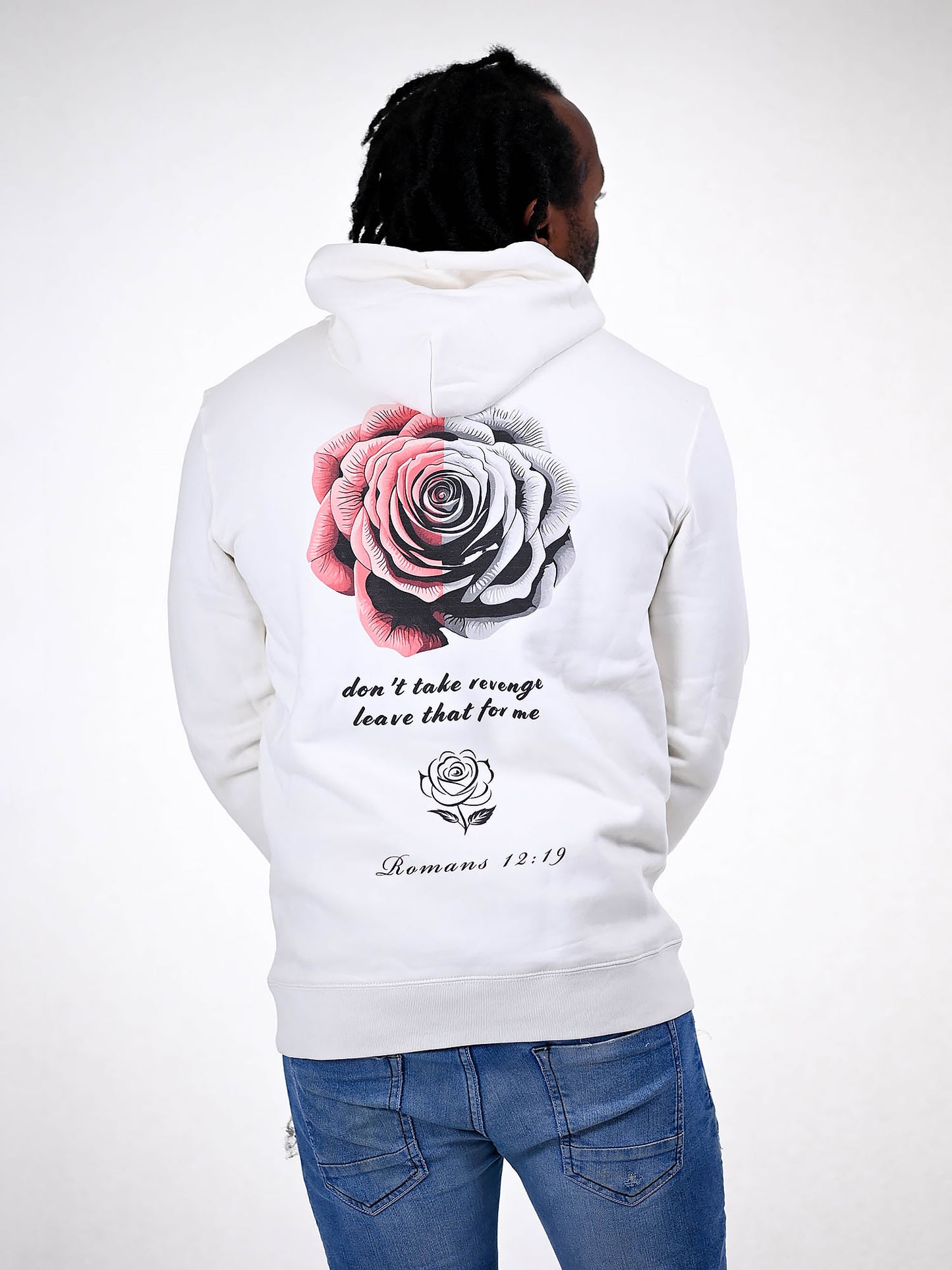 ROMANS 12:19 HOODIE wit achterkant
